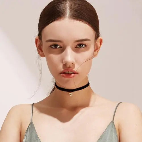 Neck Candy: 12 Irresistibly Sexy Choker Necklace Designs for a Bold Look